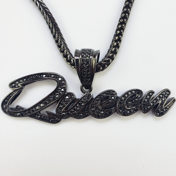 King Ice Jewelry - King Ice, "Queen" Designer Streetwear Pendent Black Onyx Round Chain, 20" Long